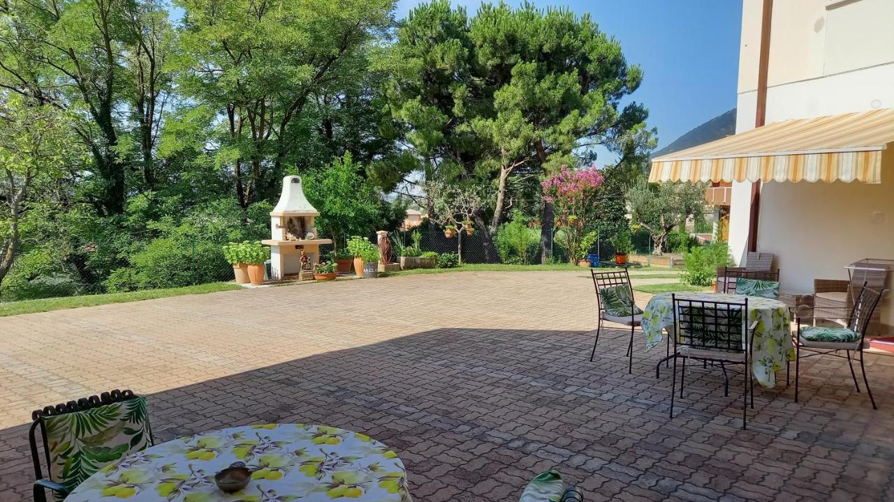 Ca' Mirta Apartamento Caprino Veronese Exterior foto