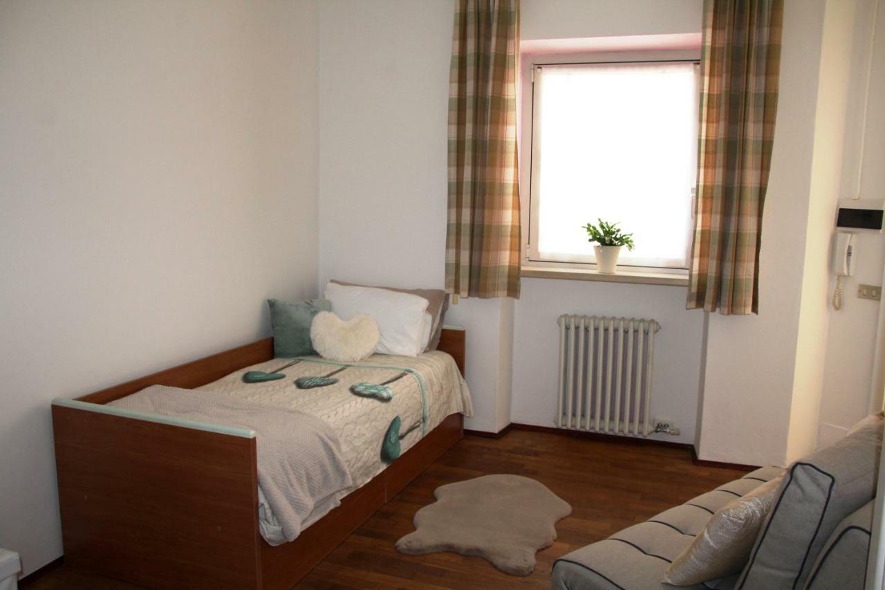 Ca' Mirta Apartamento Caprino Veronese Exterior foto