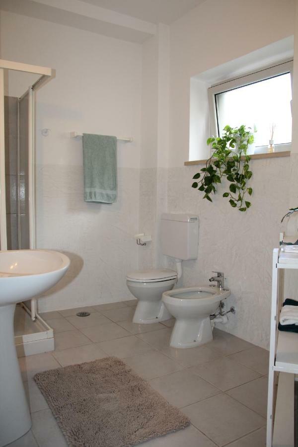 Ca' Mirta Apartamento Caprino Veronese Exterior foto